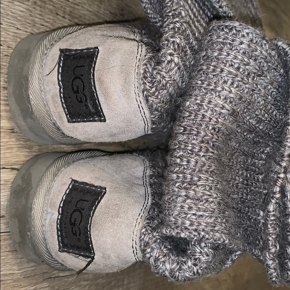 Authentic gray cardigan Ugg boots.